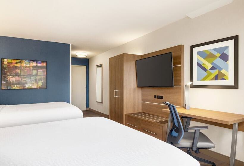 스탠다드 룸 더블 침대 2개, Holiday Inn Express Vancouvermetrotown