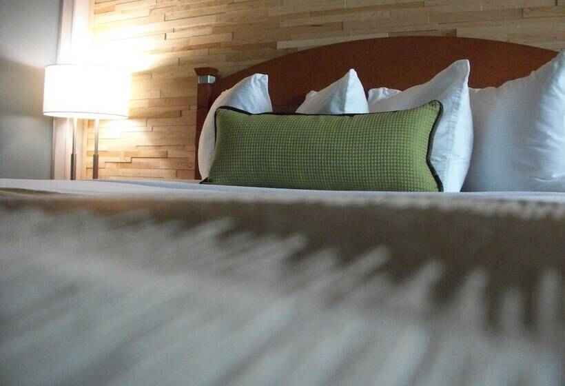 디럭스 룸, Quality Inn Rouynnoranda