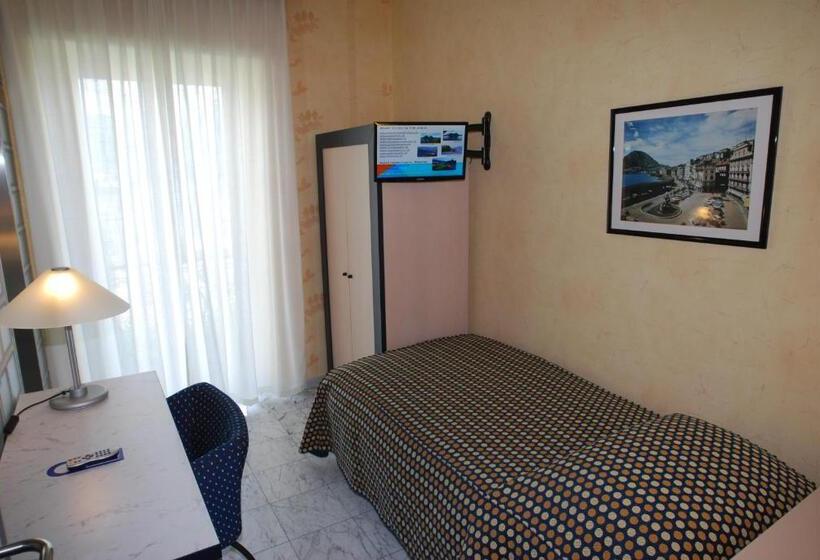 اتاق استاندارد یک نفره, &hostel Montarina