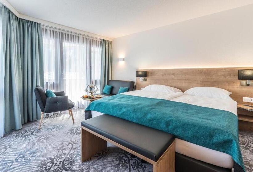 اتاق سوپریور با بالکن, Central Sporthotel Davos