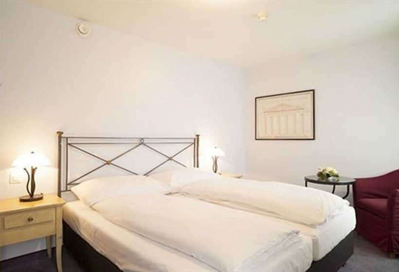 اتاق لوکس, Montana Zurich