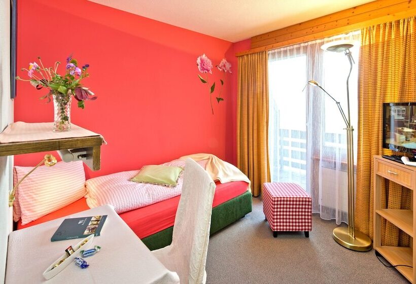 Quarto Comfort Individual, Restaurant Bürchnerhof