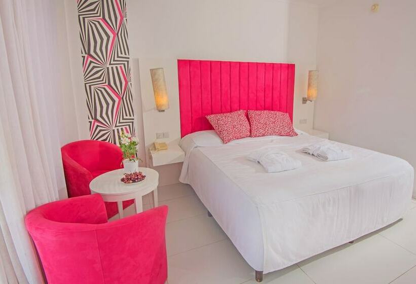 اتاق اساندارد با چشم‌انداز جانبی به دریا, Dome Beach Marina Hotel & Resort
