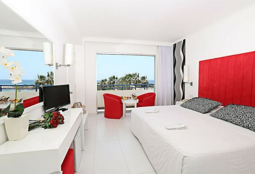 اتاق استاندارد با چشم‌انداز دریا, Dome Beach Marina Hotel & Resort