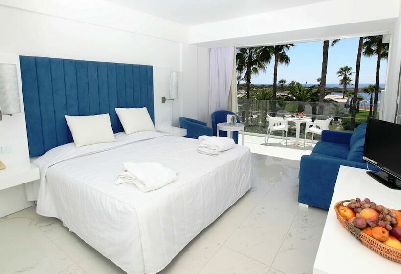 Номер Стандарт Вид на Море, Dome Beach Marina Hotel & Resort