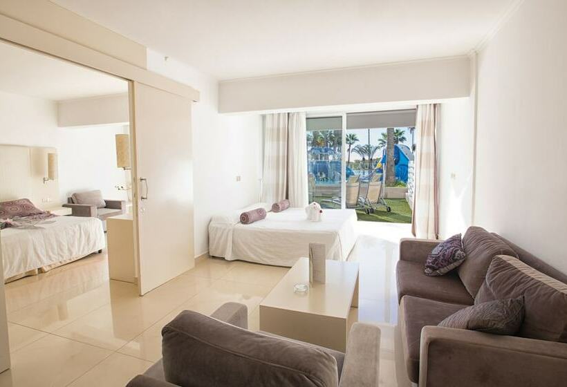 Полулюкс, Dome Beach Marina Hotel & Resort
