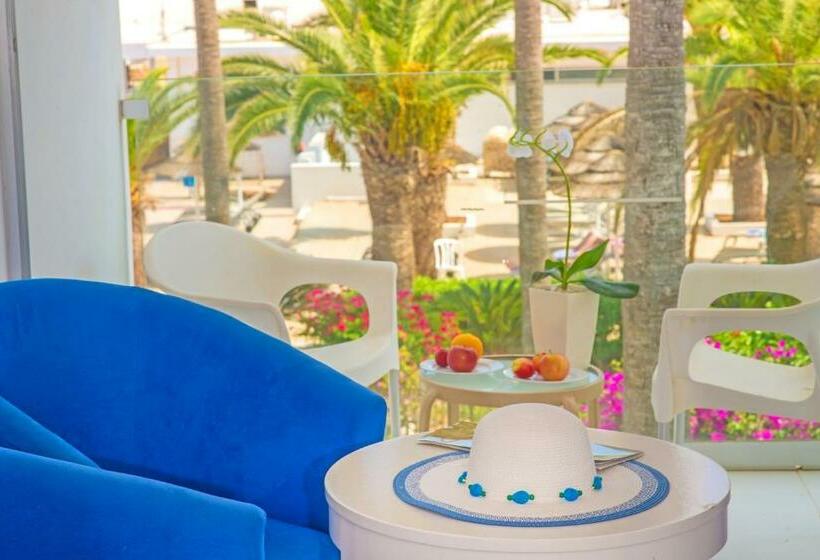 Семейный Номер Вид на Море, Dome Beach Marina Hotel & Resort