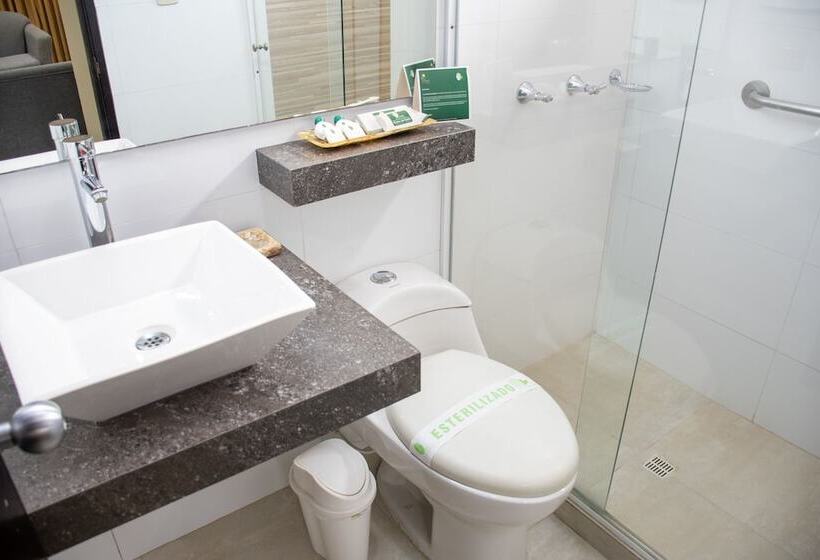 سوئیت سینیور, Arizona Suites Cucuta