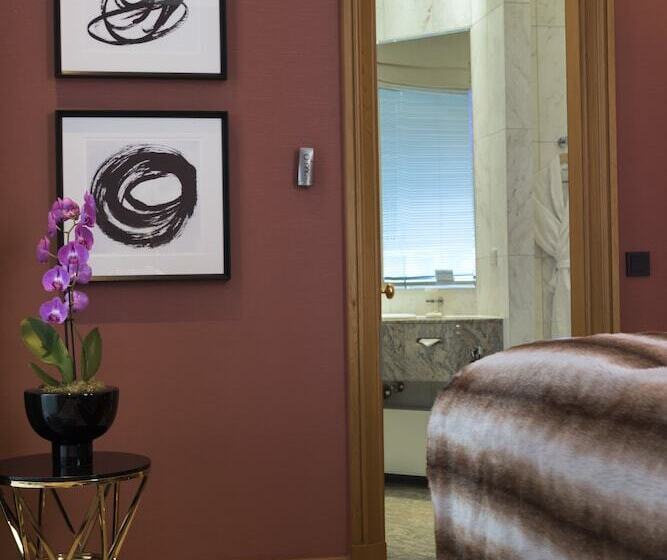 Senior Suite, Palace Berlin