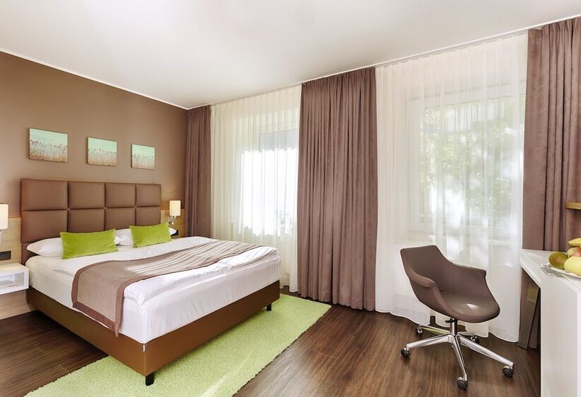 Номер Комфорт, Best Western Hotel Hohenzollern