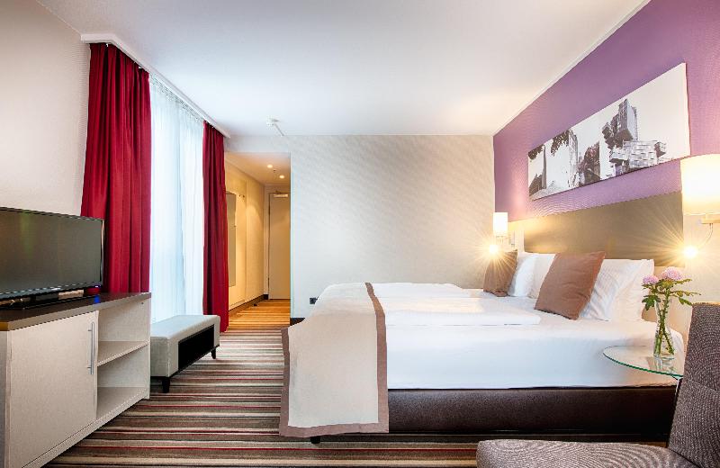 Номер Superior, Leonardo Hotel Hannover Airport