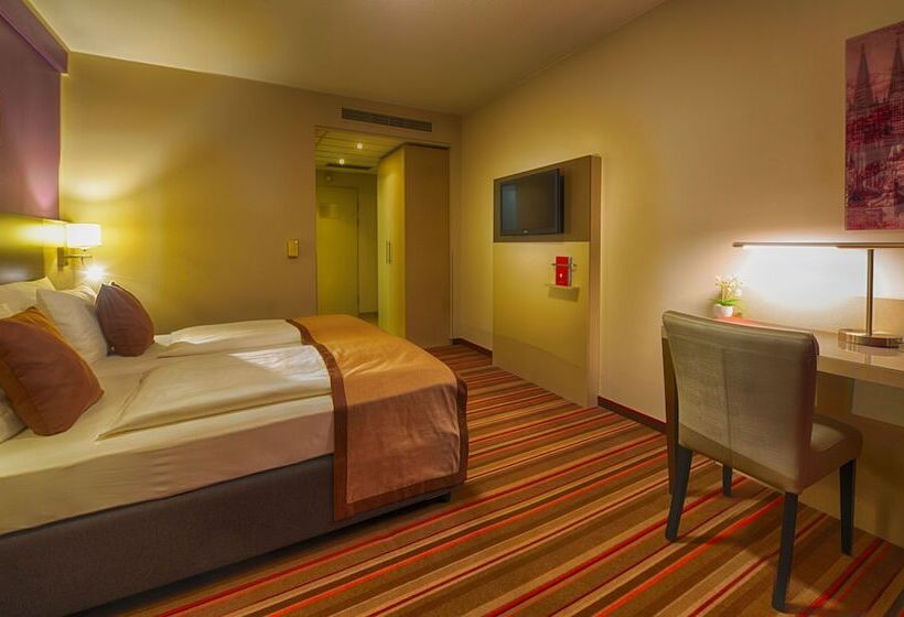 اتاق سوپریور, Leonardo Hotel Köln