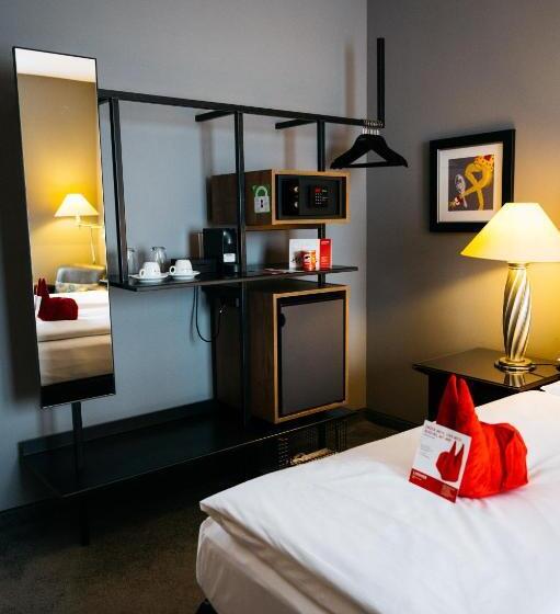标准间, Lindner Hotel Cologne City Plaza, Part Of Jdv By Hyatt