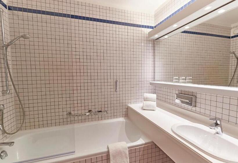 Quarto Estandar, Steigenberger Conti Hansa