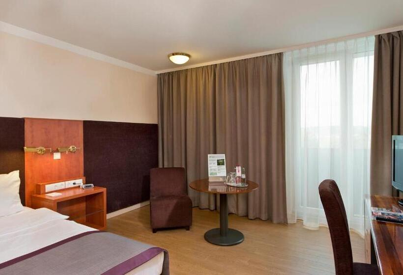 اتاق کلاس بیزنس, Wyndham Garden Kassel