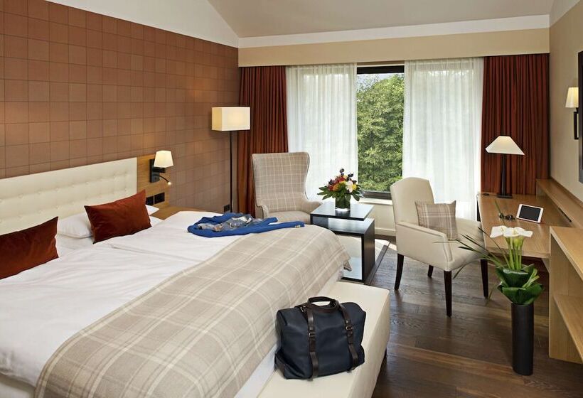 غرفة سوبيريور, Hilton Frankfurt Gravenbruch