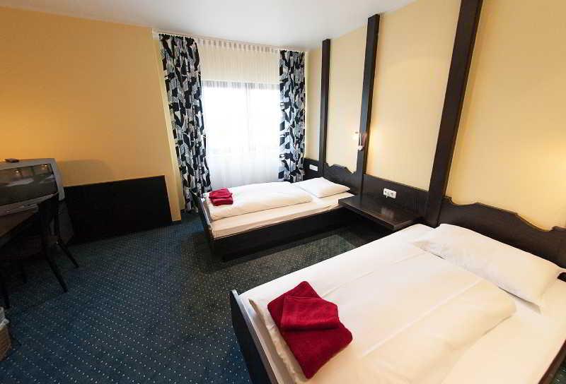 四人标准间, Tagungshotel Höchster Hof
