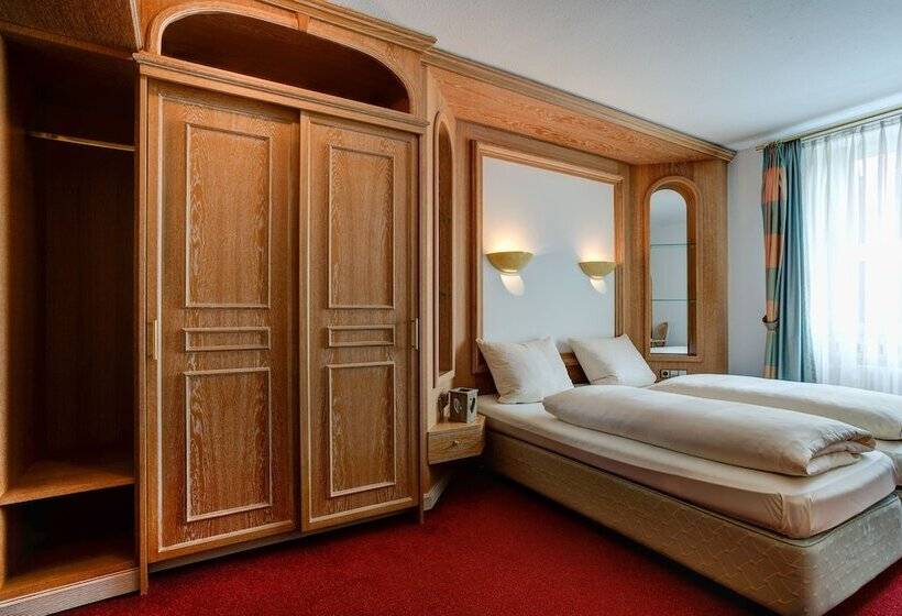 Номер Стандарт, Centro Hotel Stern, Trademark Collection By Wyndham