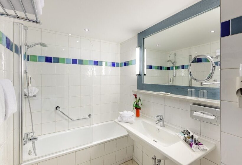 اتاق استاندارد, Mercure Hotel München Süd Messe