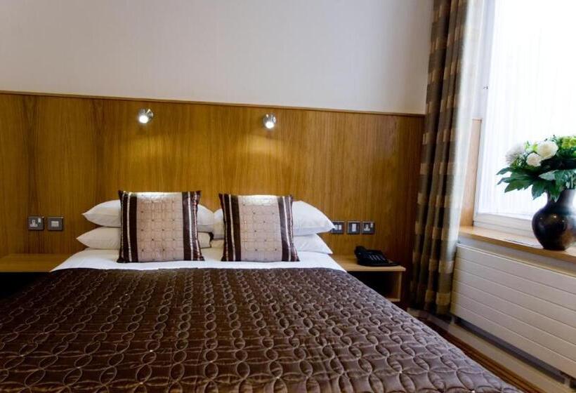 Standard Single Room Single Bed, Blooms
