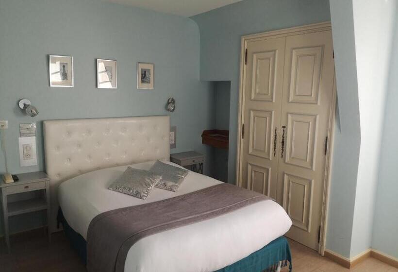 Номер Стандарт, Hôtel Les Deux Magots