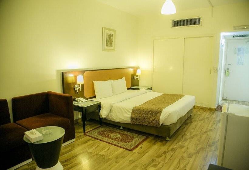豪华房间, Phoenicia Grand