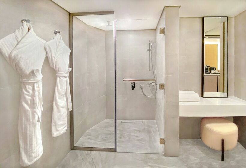 Классический Номер, Sheraton Abu Dhabi Hotel & Resort