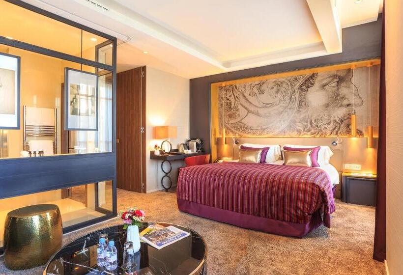 キングサイズベッドのデラックスルーム, Grand Hotel La Cloche Dijon   Mgallery