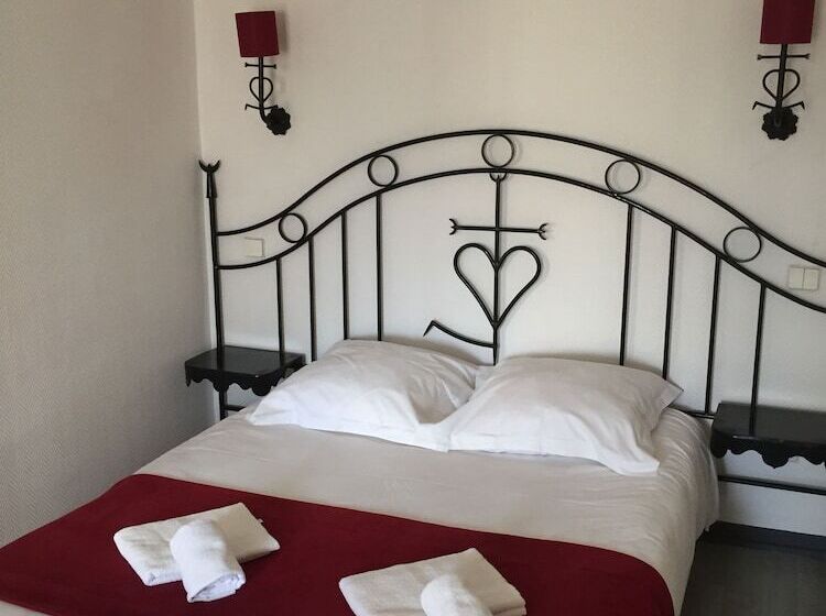 Номер Стандарт, Hostellerie De La Source