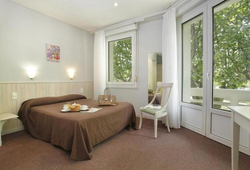 Номер Комфорт, Logis Hôtel Cartier