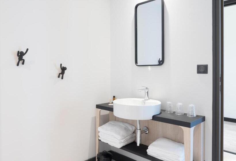 سوییت جونیور, Urban Style Hotel De France