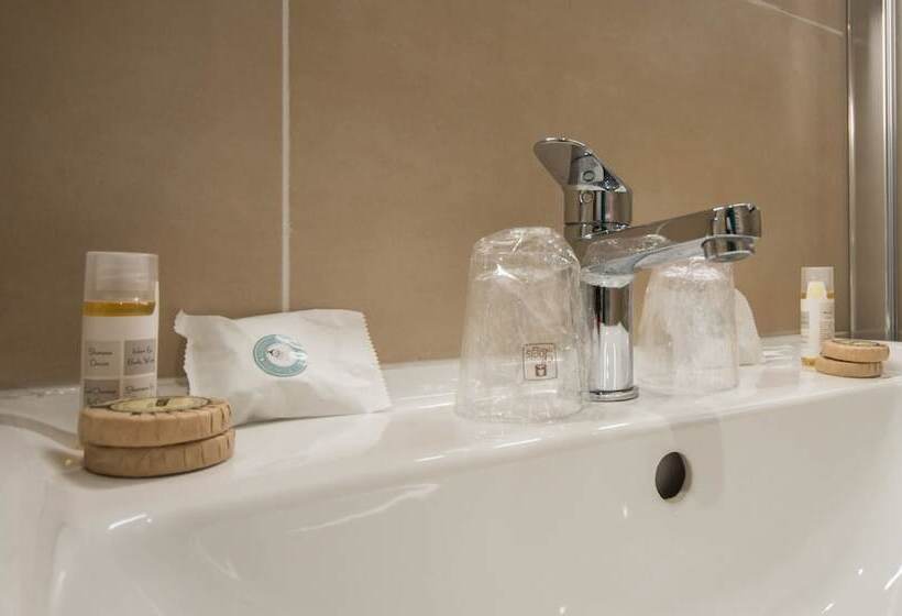 Семейный Номер, Best Western Domaine De Roquerousse