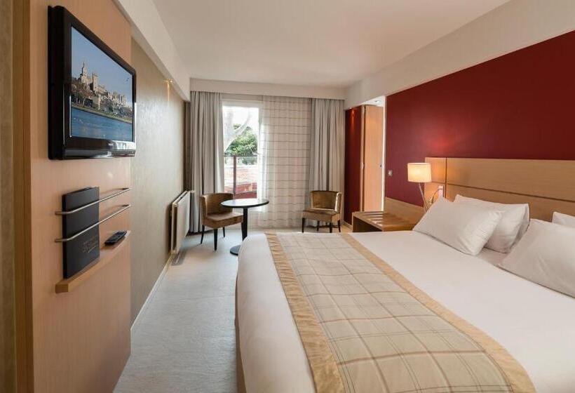 Номер Executive, Best Western Plus Le Lavarin