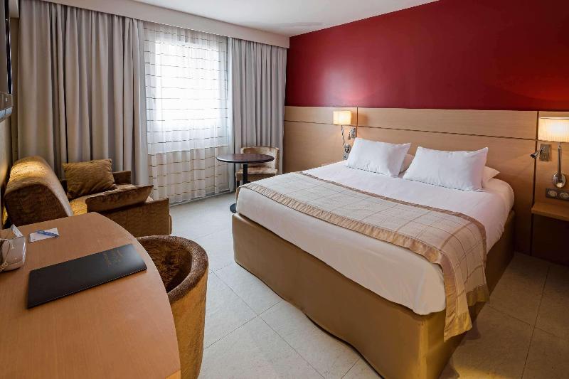 Семейный Номер, Best Western Plus Le Lavarin