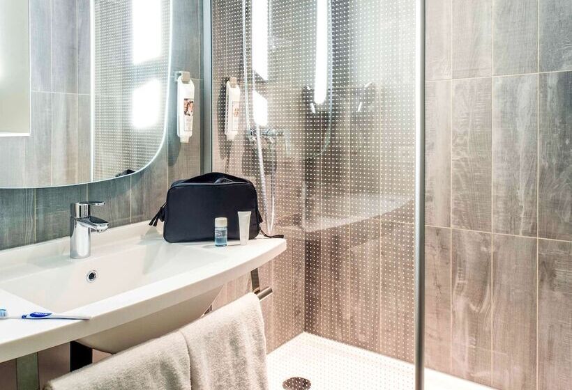Номер Дюплекс, Ibis Deauville Centre