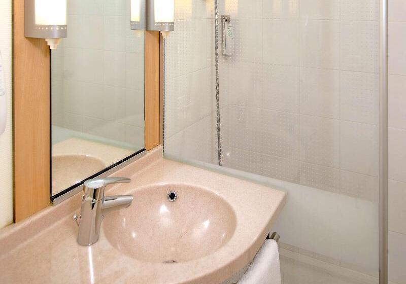 Номер Стандарт Двуспальная Кровать, Ibis Paris Porte D'italie