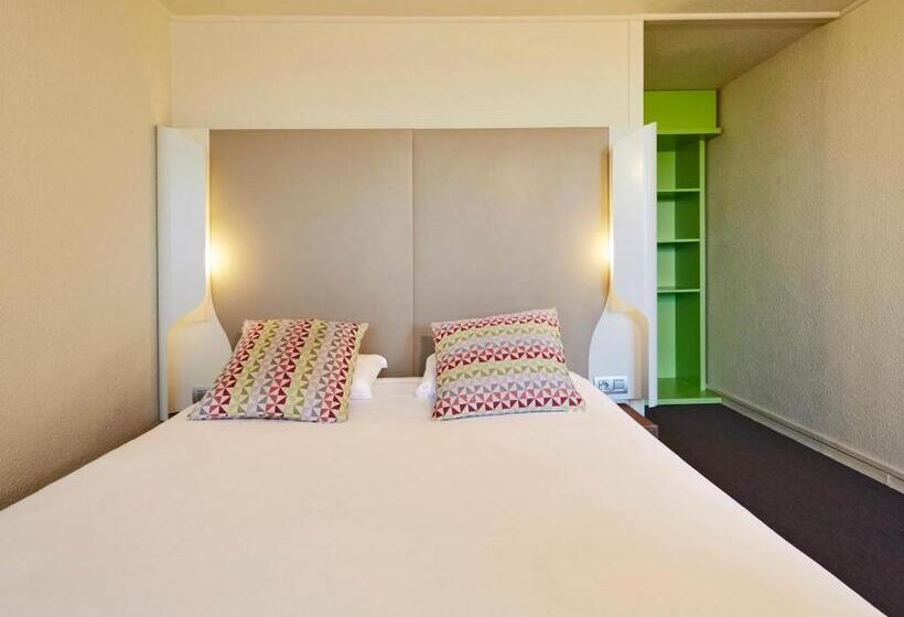 Номер Стандарт, Kyriad Paris Nord  Ecouen La Croix Verte