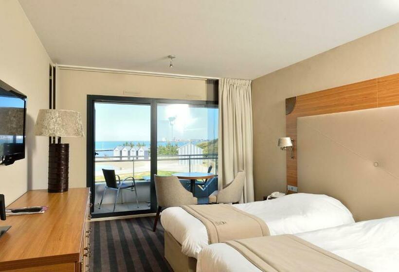 Classic Room Queen Bed, Côte Ouest Hôtel Thalasso & Spa Les Sables D Olonne   Mgallery