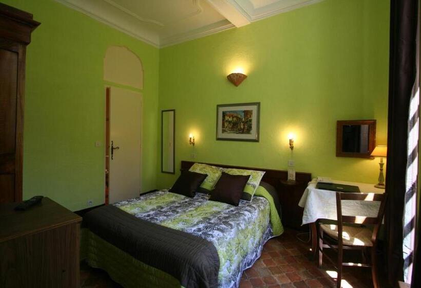 اتاق استاندارد یک نفره, Hostellerie Le Beffroi