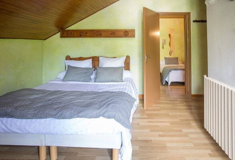 Четырехместный Номер Стандарт, Hôtel L Aiglière