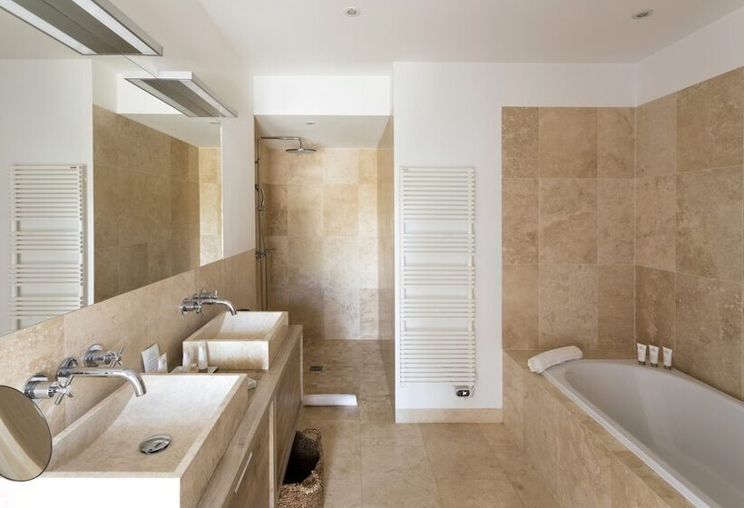سوئیت پریمیوم, Mas De La Fouque   Hôtel & Spa