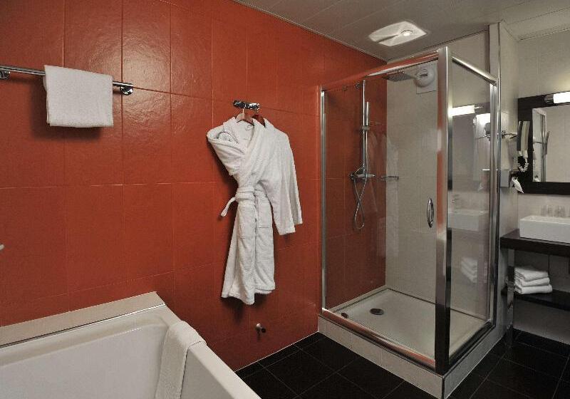 Люкс, Mercure Maurepas Saint Quentin