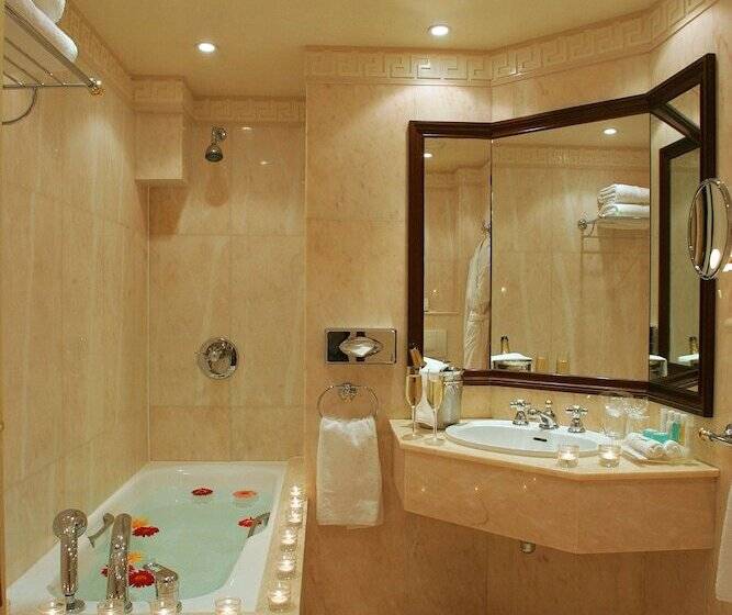 Номер Executive, Hôtel Napoleon Paris