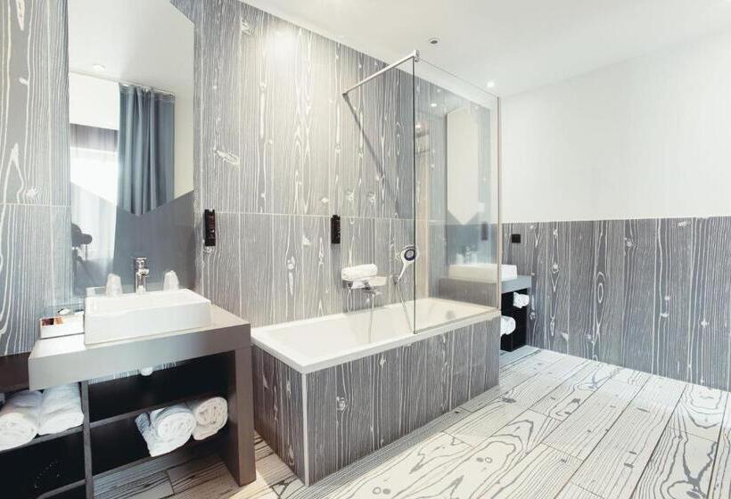 Mini Suite, The Originals Boutique, Hôtel Le Lion, Clermontferrand