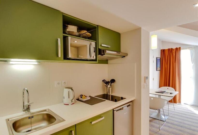 Семейный Номер, Privilège Appart Hôtel Saint Exupéry