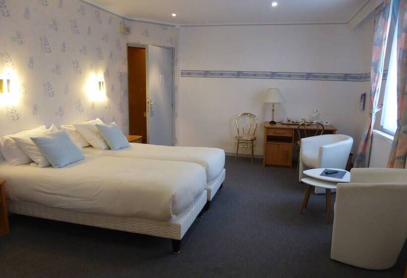 Номер Комфорт, Logis   Hostellerie & Restaurant Saint Louis