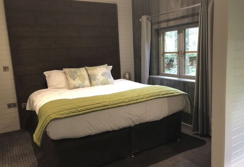 キャビン, Chevin Country Park Hotel & Spa