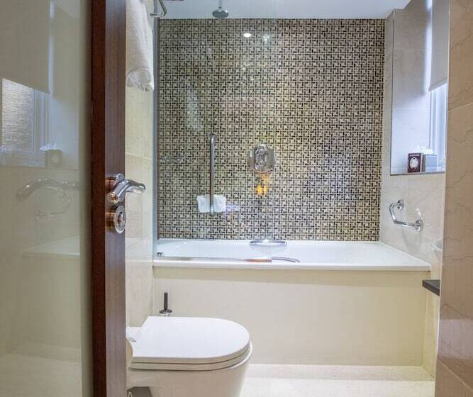 Номер Стандарт, Doubletree By Hilton London Marble Arch