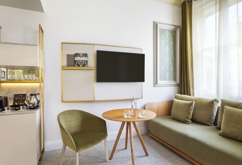 Семейный Номер, Meliá London Kensington Member Of Meliá Collection