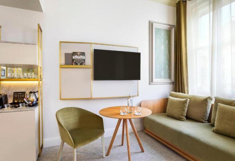 Семейный Номер, Meliá London Kensington Member Of Meliá Collection